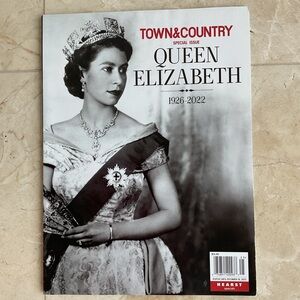 Town & Country Queen Elizabeth Special Issue Magazine